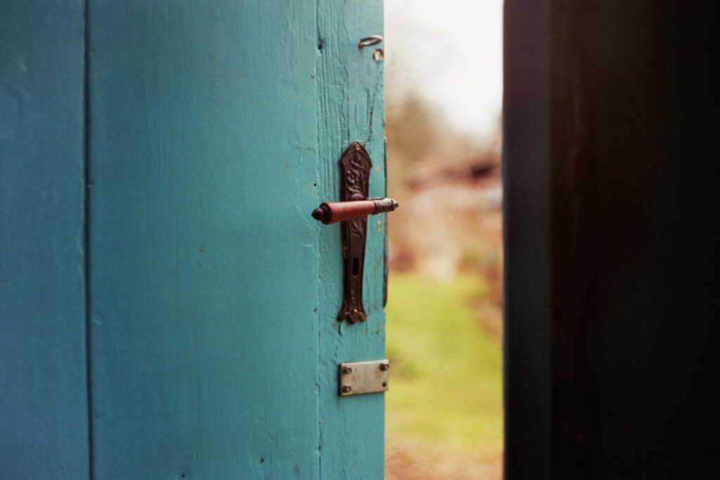 Shot with Leica M5 and the Summicron 2.0 on AGFA Vista Plus 400